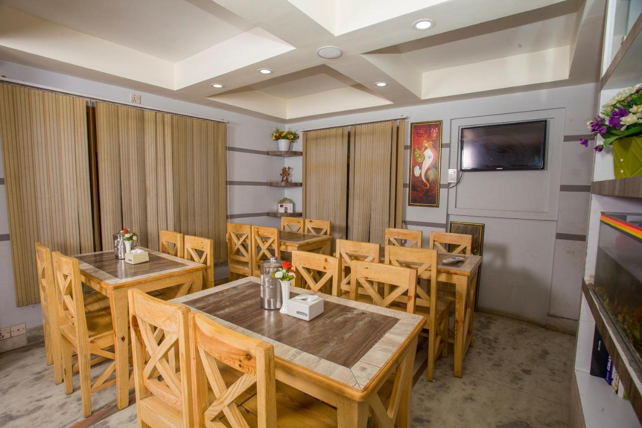 Hotel Lotus Buddha Inn Katmandu Dış mekan fotoğraf