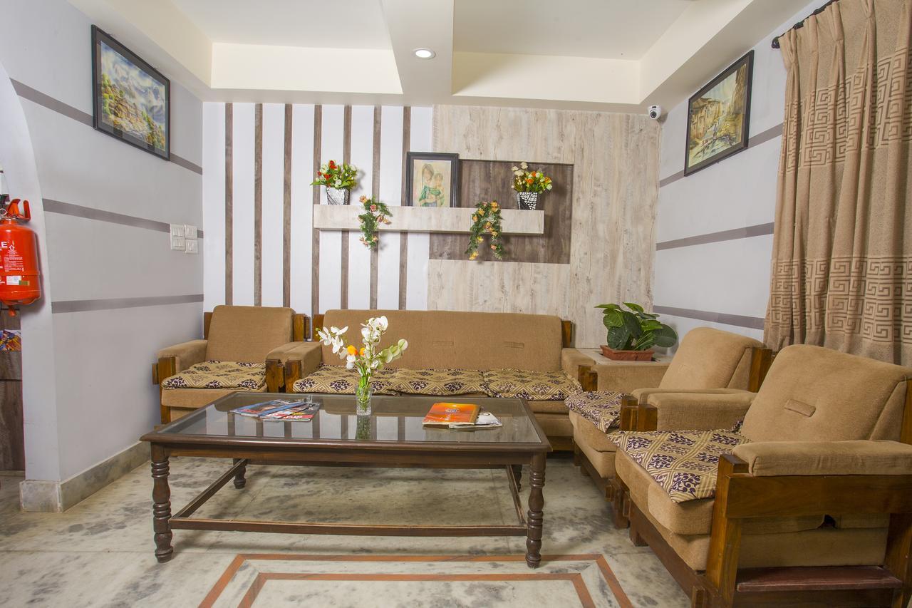 Hotel Lotus Buddha Inn Katmandu Dış mekan fotoğraf