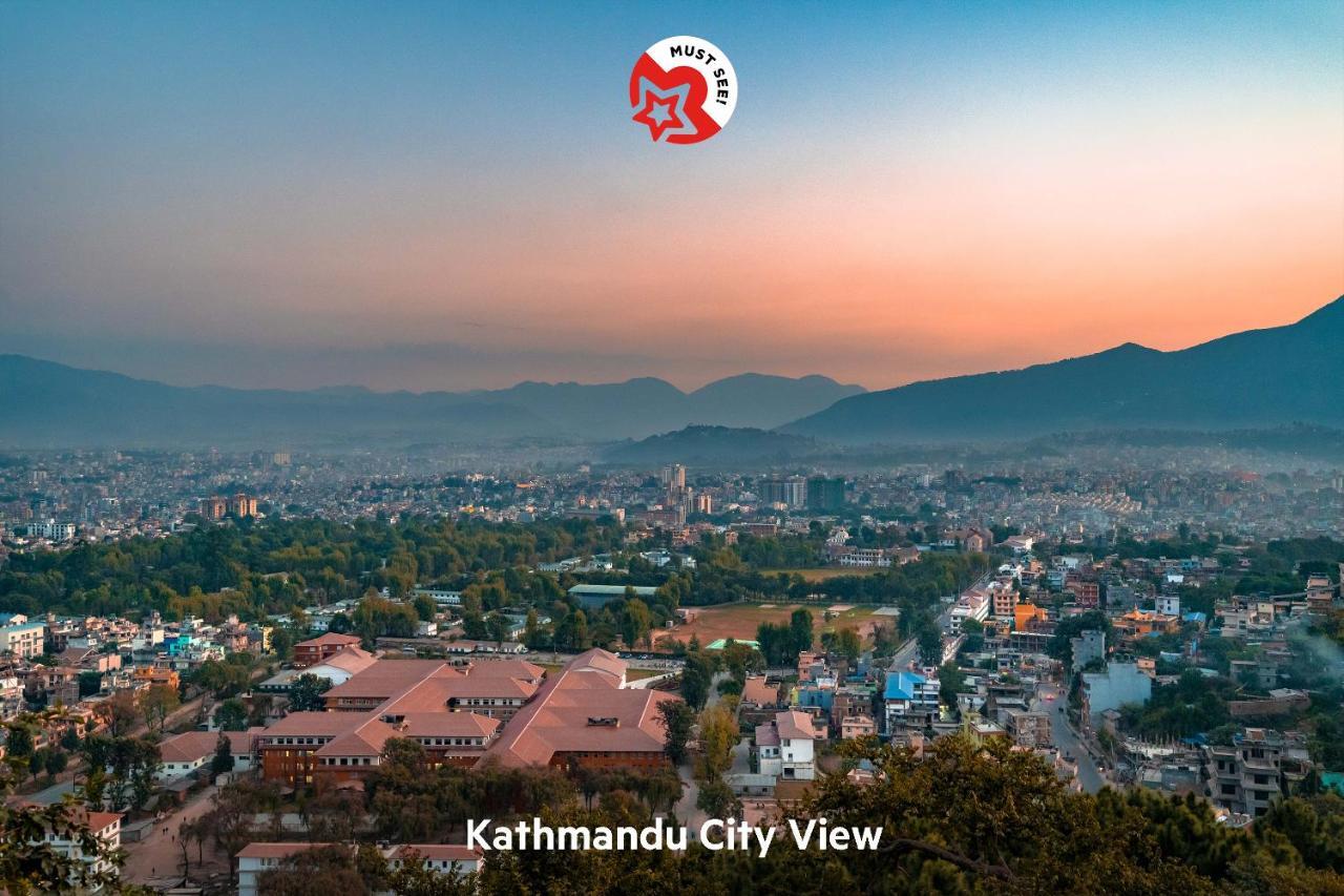 Hotel Lotus Buddha Inn Katmandu Dış mekan fotoğraf